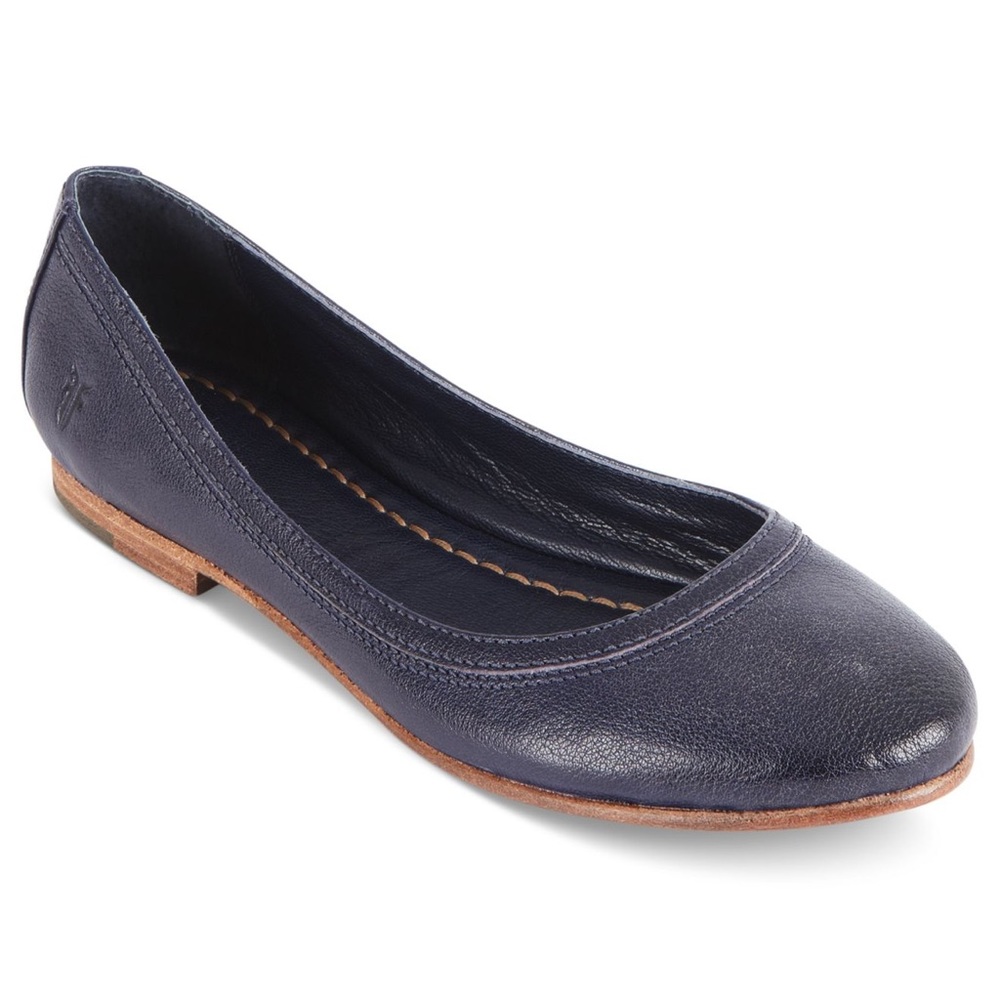 Frye Carson Navy Leather Flats